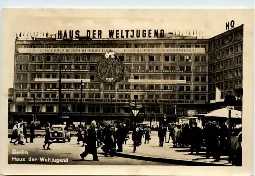 Berlin, Haus der Weltjugend -345844