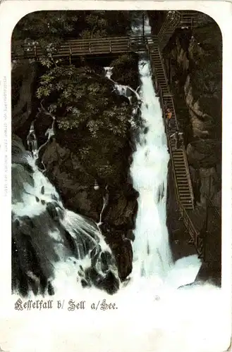 Wasserfall bei Zell am See -346130