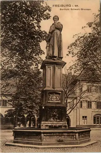 Freiburg i.Br., Berthold Schwarz-Brunnen -348314