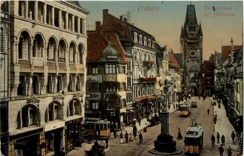 Freiburg i.Br., Kaiserstrasse mit Martinstor -350234