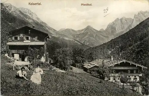 Kufstein, Kaisertal, Pfandlhof -350542