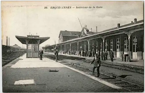 Erquelinnes - Interieur de la Gare -7722
