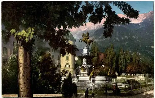 Innsbruck - Leopoldsbrunnen -7586