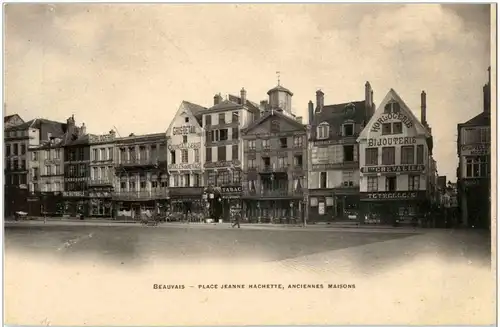 Beauvais - Place Jeanne Hachette -8886