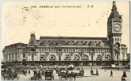 Paris - La Gare de Lyon -9536