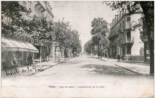 Vichy - Rue de Paris -9410
