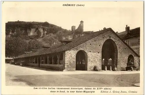 cremieu - Les vieilles halles -8618