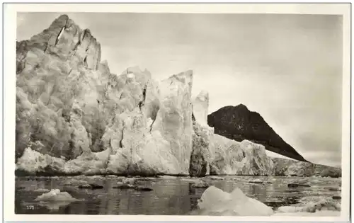 Spitzbergen -Magdalenenbucht Eiswand am Gully gletscher -104748