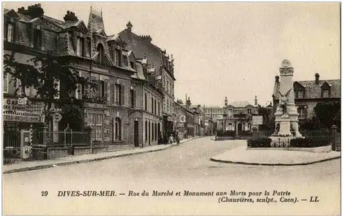Dives - Rue du Marche -9966
