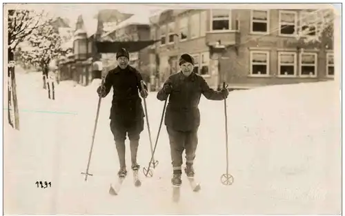 Erfurt im Schnee Skifahrer -105912