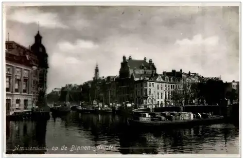 Amsterdam - op de Binnen Amstel -106532