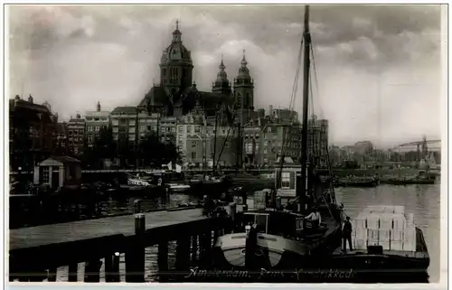 Amsterdam - Prins Hendrikkade -106534