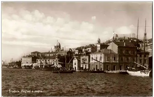 Sibenik - Pogled s mora -106694