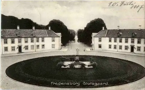 Fredensborg Slotsgaard -48364