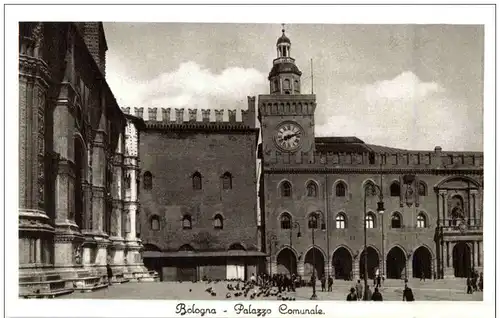 Bologna - Palazzo Comunale -107648