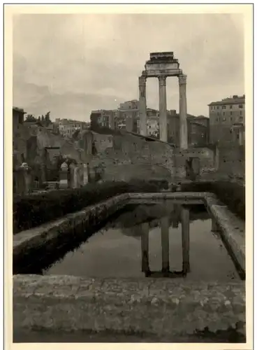 Roma - Forum Atrium de Vesta - Photo -107556