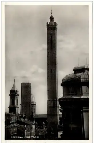 Bologna - Due Torri -107646