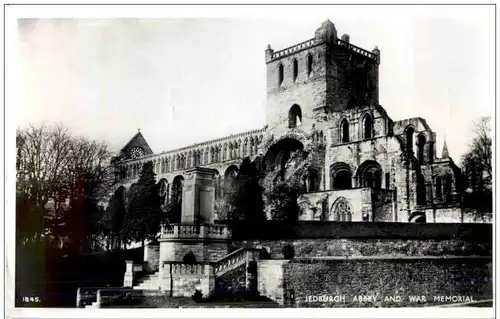 Jedburgh Abbey and War Memorial -107940