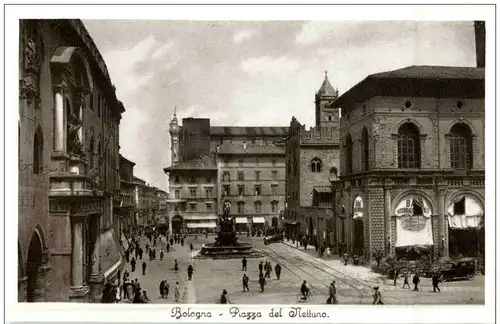 Bologna - Piazza del Nettuno -107652