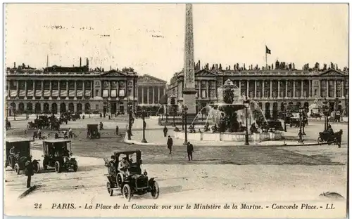 Paris - La Place de la Concorde -107694