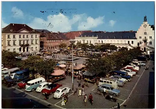 Landau - Rathausplatz -108418