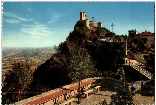San Marino -108574