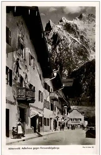 Mittenwald - Adlerhaus gegen Karwendelgebrige -111200