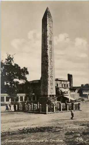 Constantinople - Obelisque de Theodose -53932