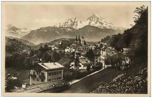 Berchtesgaden mit dem Watzmann -111896