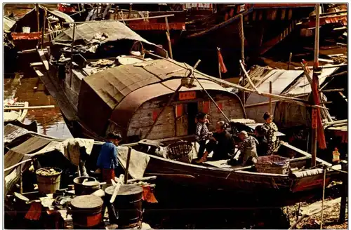 Hong Kong - Floating Boat -110566