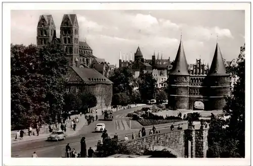 Lübeck - holstentor und St. Marien -111720