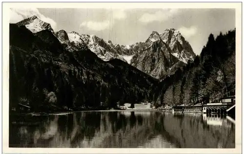 Riessersee mit Zugspitzmassiv -111930