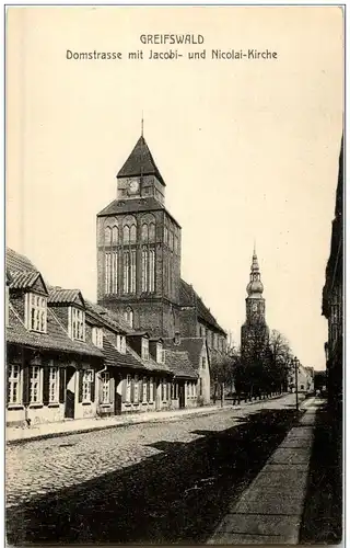 Greifswald - Domstrasse mit Jacobi und Nicolai Kirche -113106