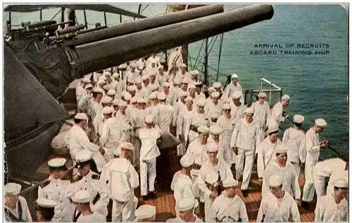 Srrival of Recruits aboard Training Ship -114284