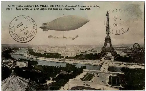 Paris - Le Dirigeable militaire -114314