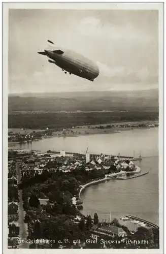 Friedrichshafen mit Zeppelin -114340