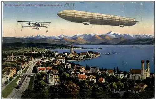 Friedrichshafen mit Zeppelin Flugzeug -114328