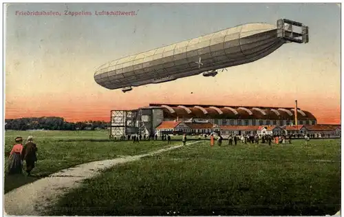 Friedrichshafen mit Zeppelin -114342