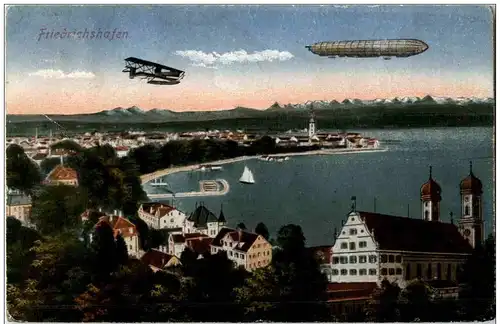 Friedrichshafen mit Zeppelin -114344