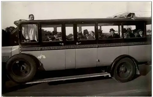 Wien - Auto Rundfahrten -114368