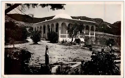 Oran - Kouba dans le Cimetiere Arabe -115154