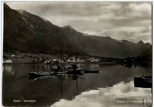Olden i Nordfjord -116390