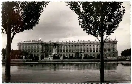 Madrid - Plaza de Oriente -116314