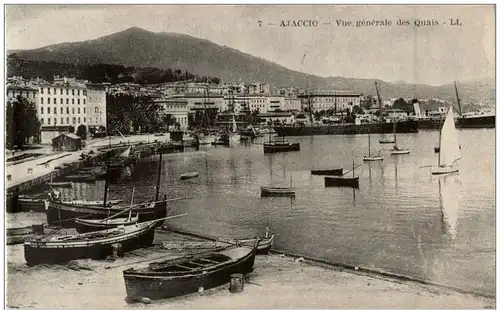 Ajaccio - vue generale des Quais -117812