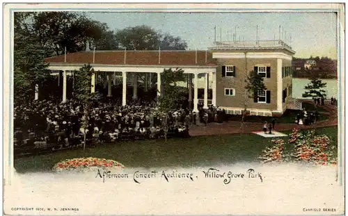 Willow Grove Park - Afternoon Concert Audience -118804