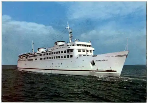 Fährschiff Warnemünde -117848
