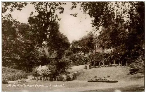 View in Richmond Terrace Gardens -117936