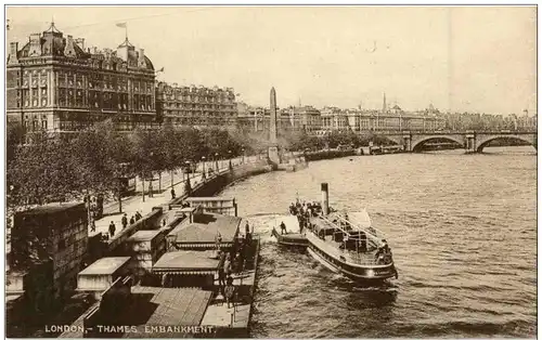 London - Thames Embankment -117956