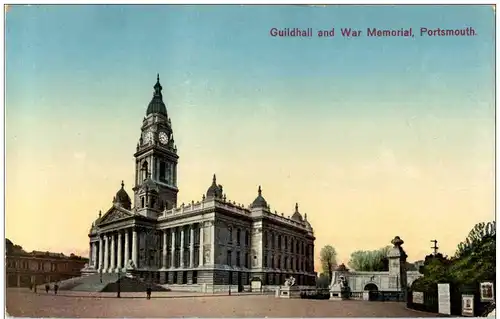 Portsmouth - Guildhall and War Memorial -117948