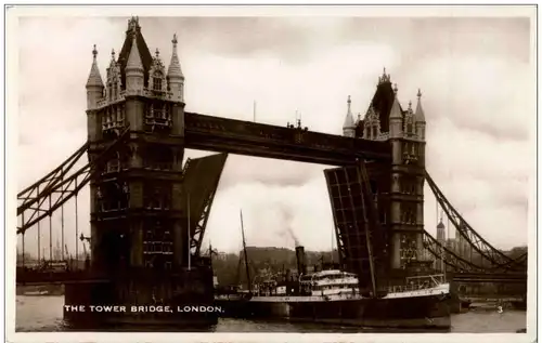 London - Tower Bridge -117968